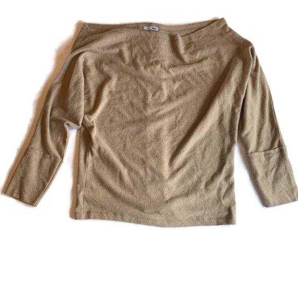 Fashion Nova off shoulder top sweater size 3X - Picture 1 of 6